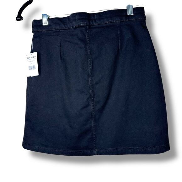 We The Free NWT Free People True Black Notched Stretch Denim Mini Skirt Size 4 - Picture 5 of 8